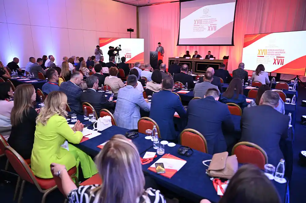 Adžović na XVII Regionalnoj konferenciji o katastru i infrastrukturi prostornih podataka