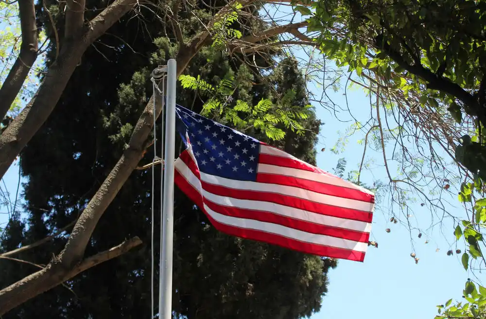 Američka zastava se ponovo vijori u Damasku