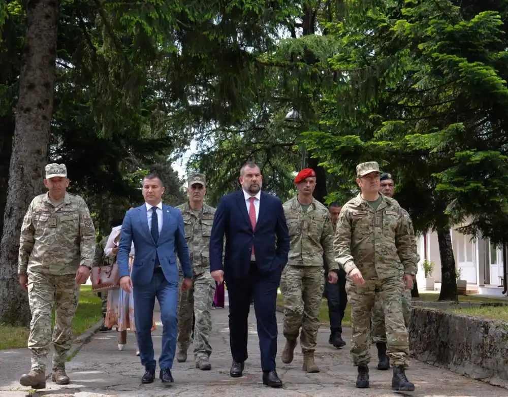 Bečić sa Krapovićem: Podjele unutar bezbjednosti su iza nas, čistimo sistem, ali i one koji to pokušavaju spriječiti