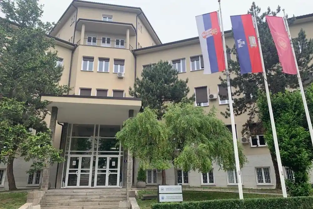 „Bunt“ na Medicinskom fakultetu u Beogradu: Zašto štrajkuju zaposleni