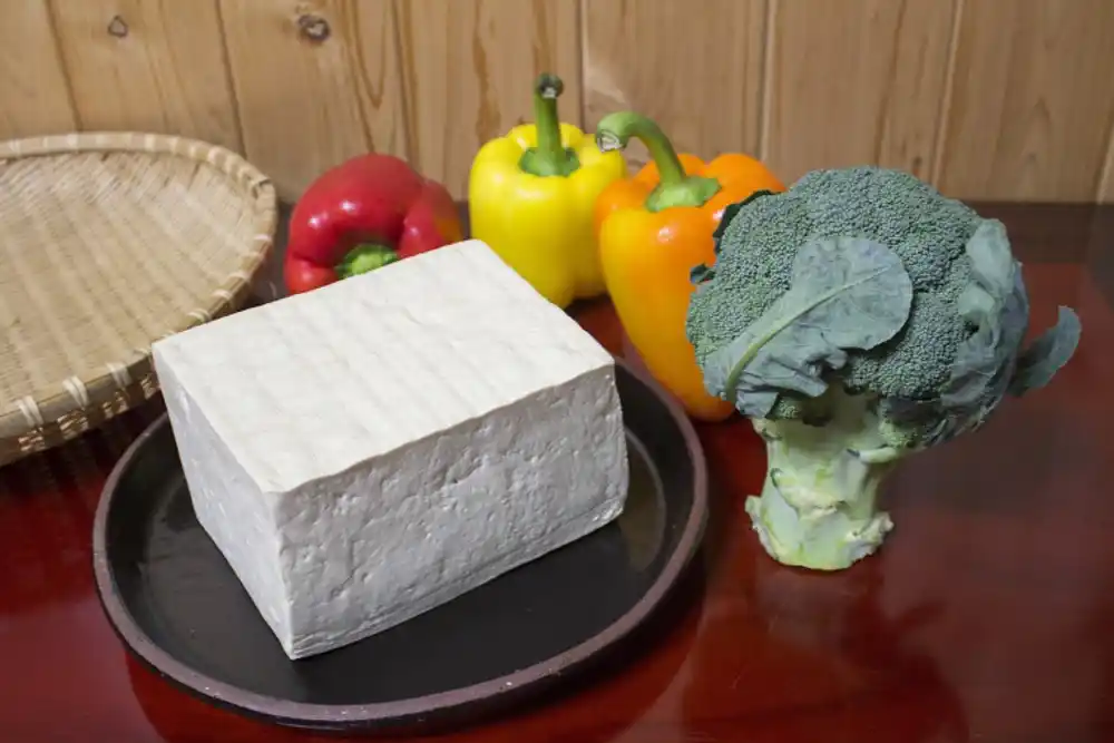 Da li je TOFU OPASAN po zdravlje ili je njegov NAJBOLJI SAVEZNIK