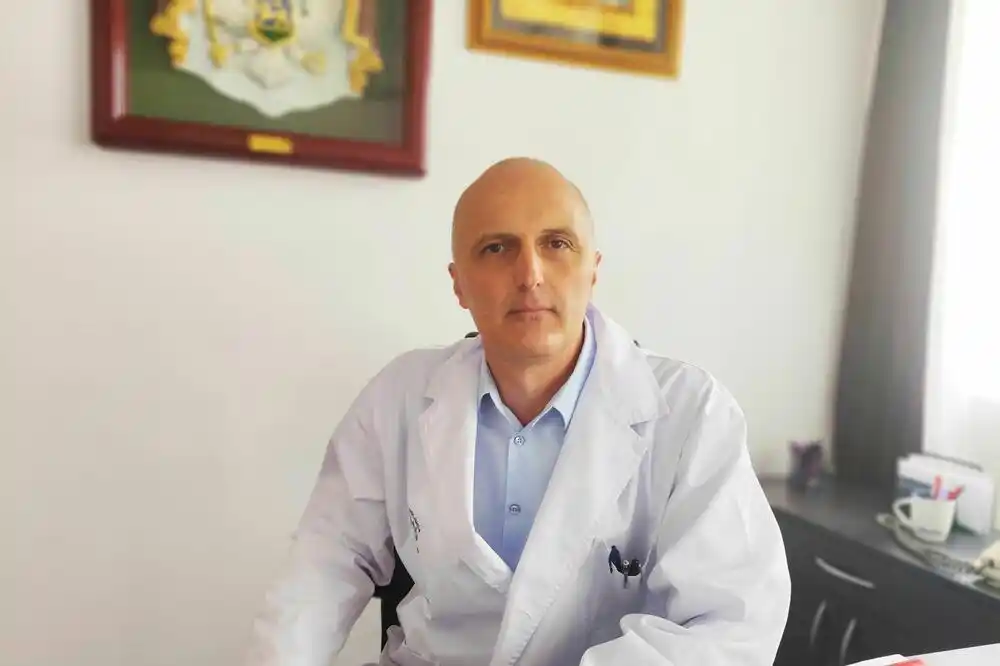Direktor Opšte bolnice Nikšić Zoran Mrkić za „Vijesti“: Fali ljekara, niko neće na specijalizaciju