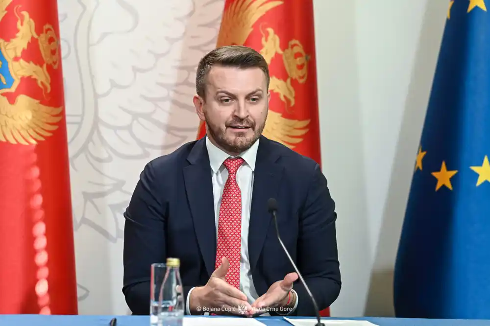 Dukaj: Na ePortalu nove usluge-iskoristite sve prednosti digitalne administracije