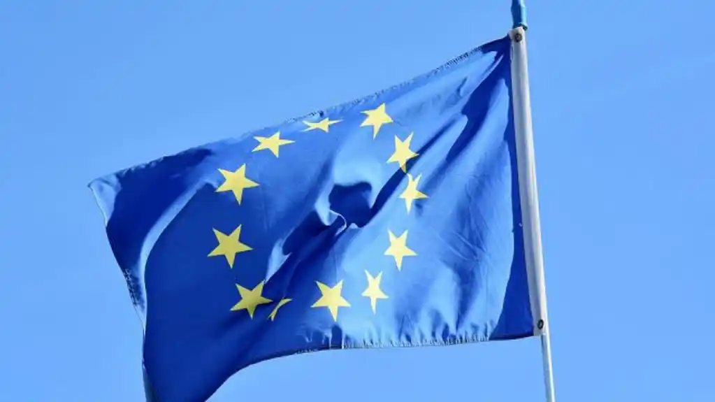 EK želi da zna planove evropskih kompanija o ulaganjima u SAD-u