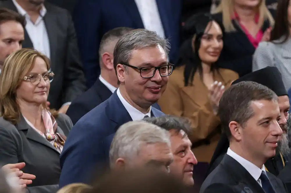 EUalajv: Vučić odbacuje kritike EU i poredi se s Trampom