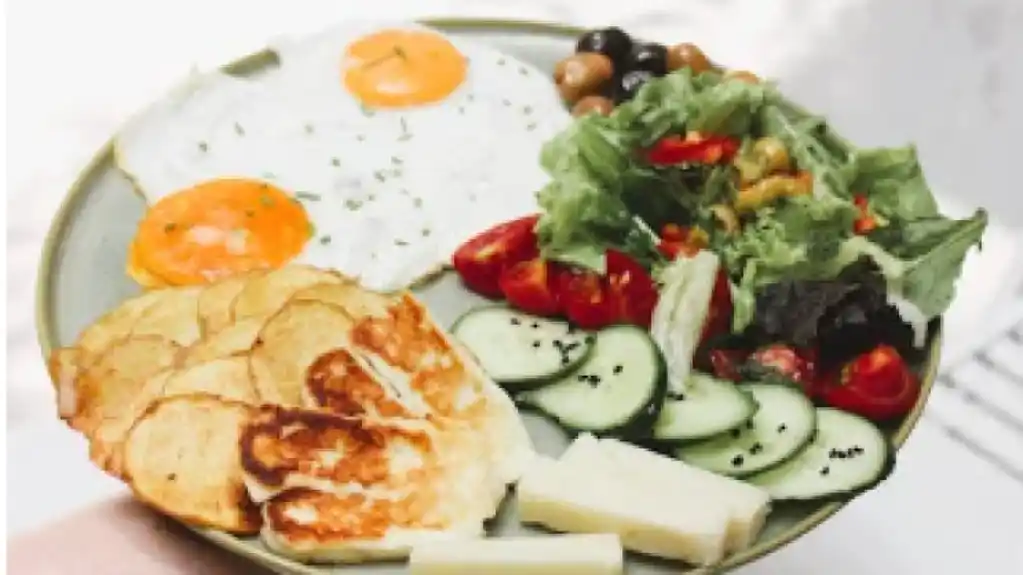 Evo koliko PROTEINA bi trebalo da jedete da biste SMRŠALI