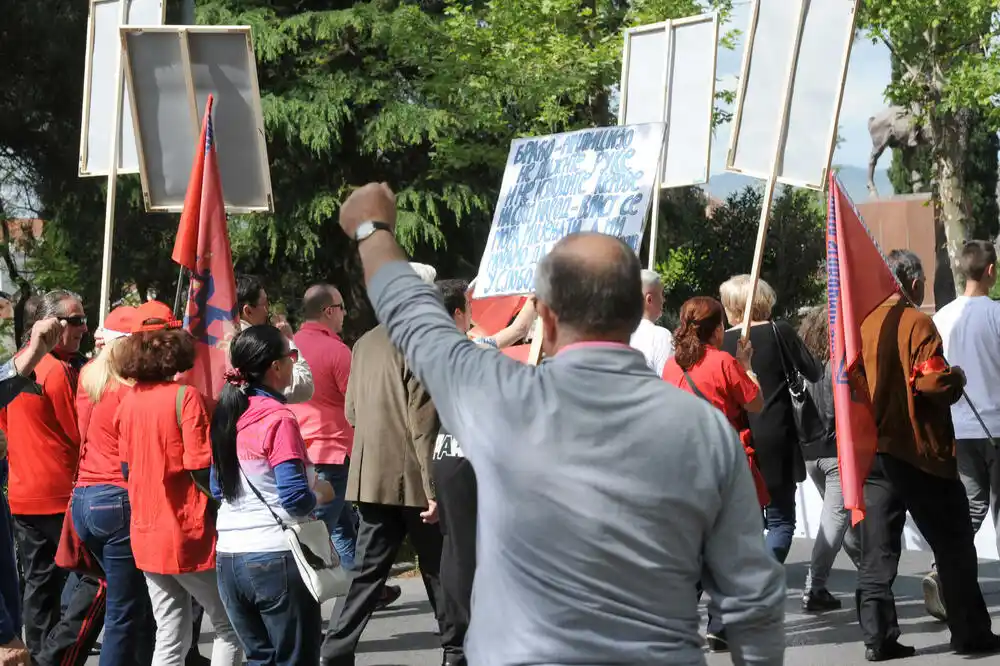 Još daleko od dostojanstvenog života: Predstavnici sindikata o ovogodišnjem prazniku rada i socijalnom i pravnom statusu