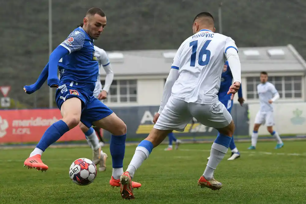 Još dva kola do kraja CFL: Sutjeska protiv Jezera može da potvrdi 3. mjesto, Mornar protiv Bokelja traži bodove