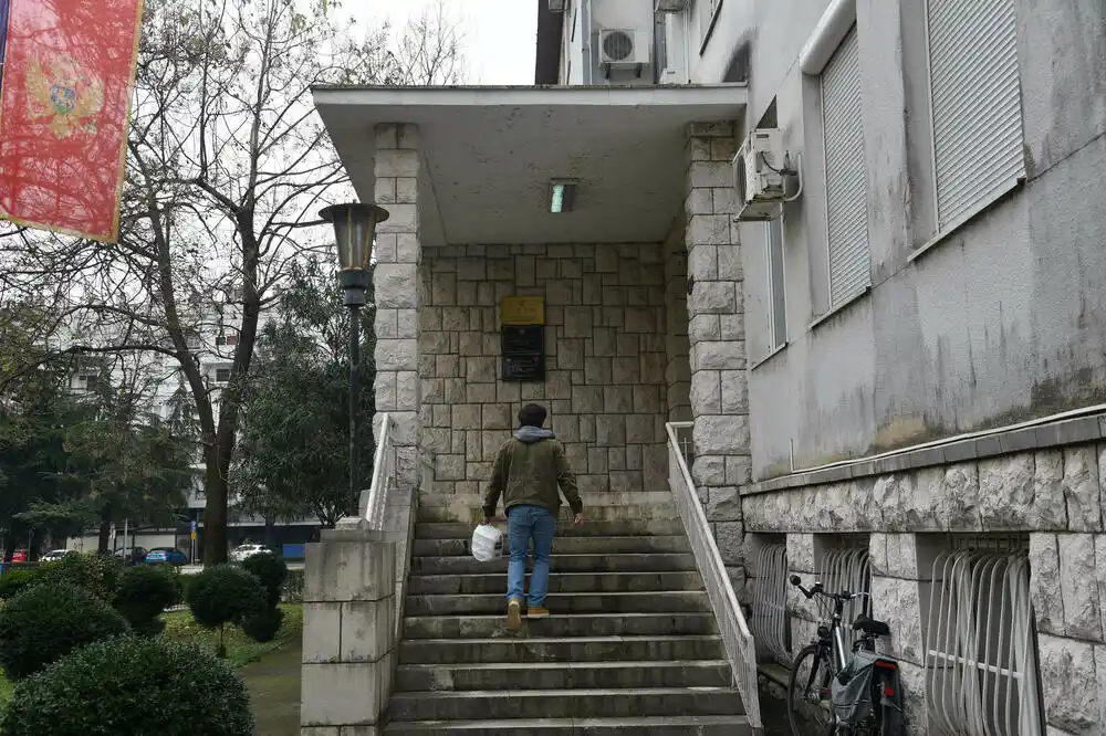 Lažni invaliditeti i prevare odnose državi milione: Kuvarici 2.700, prodavcu autodjelova 2.400 eura…