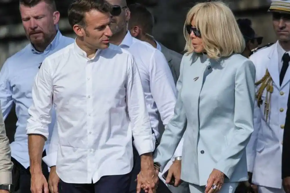 Makron o ‘svađi’ sa suprugom: ‘Ništa od toga nije istina’