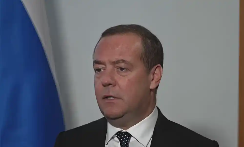 Medvedev: Dok Zapad mašta o porazu Rusije, mi očekujemo ekonomski kolaps Njemačke