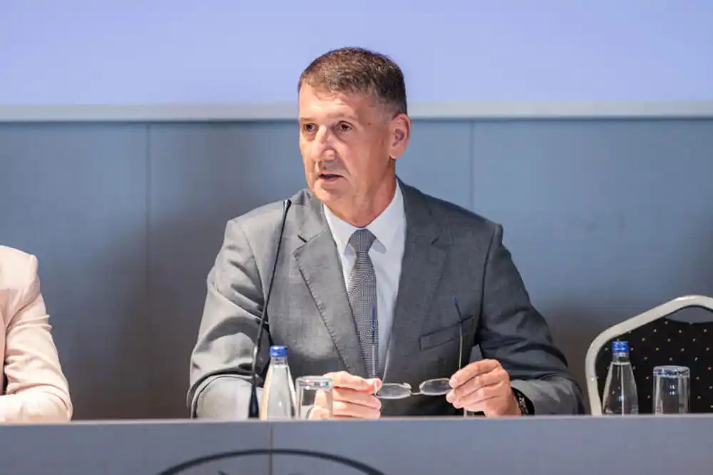 Mikavica: Unaprijediti poslovne standarde i podići nivo profesionalnosti u cilju pripreme za konkurenciju na EU tržištu