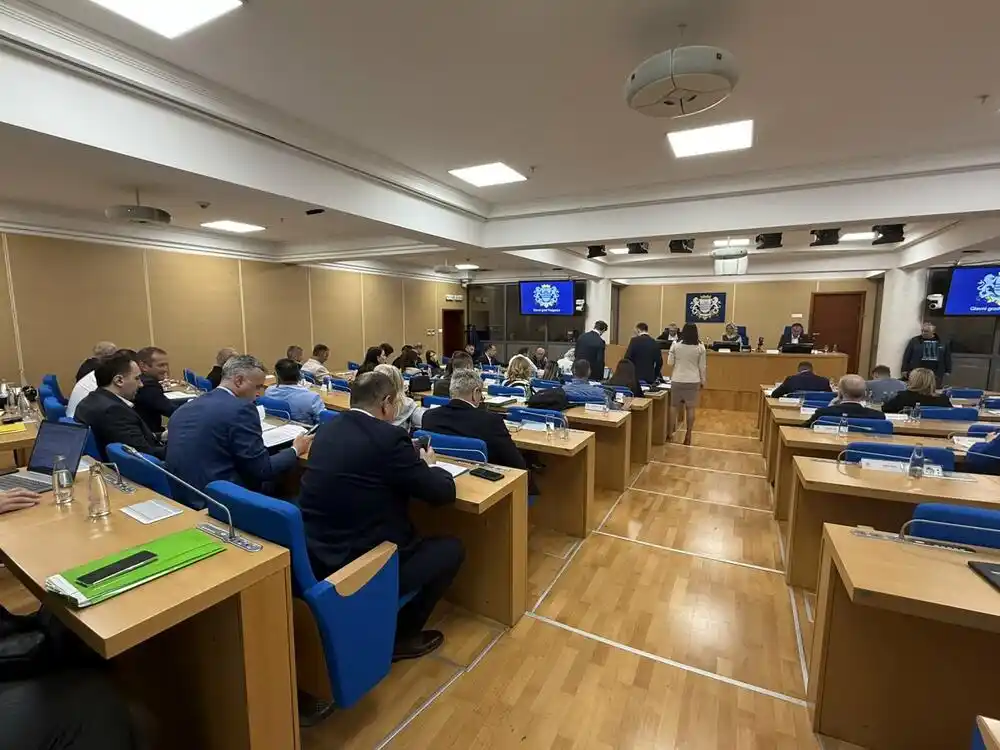 Mujović o „Veljem brdu“: Gradiće se etapno, onako kako trenutne mogućnosti i infrastruktura dozvoljavaju