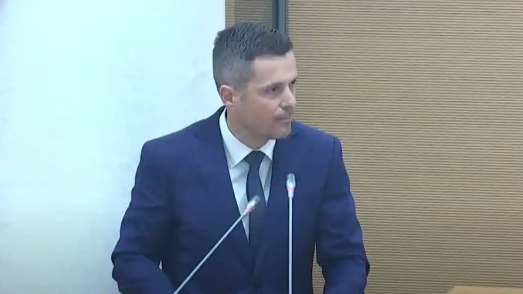 Mujović: Stanovi se dodjeljivali BEZ JASNOG KRITERIJUMA, neki konkurisali više puta