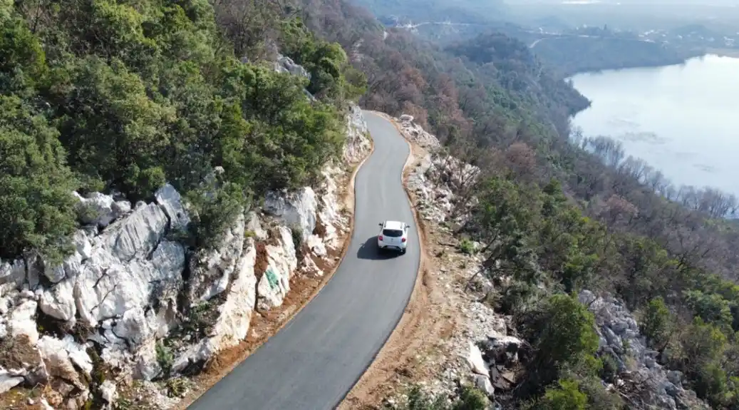 Od januara asfaltirano 30 kilometara saobraćajnica u Glavnom gradu