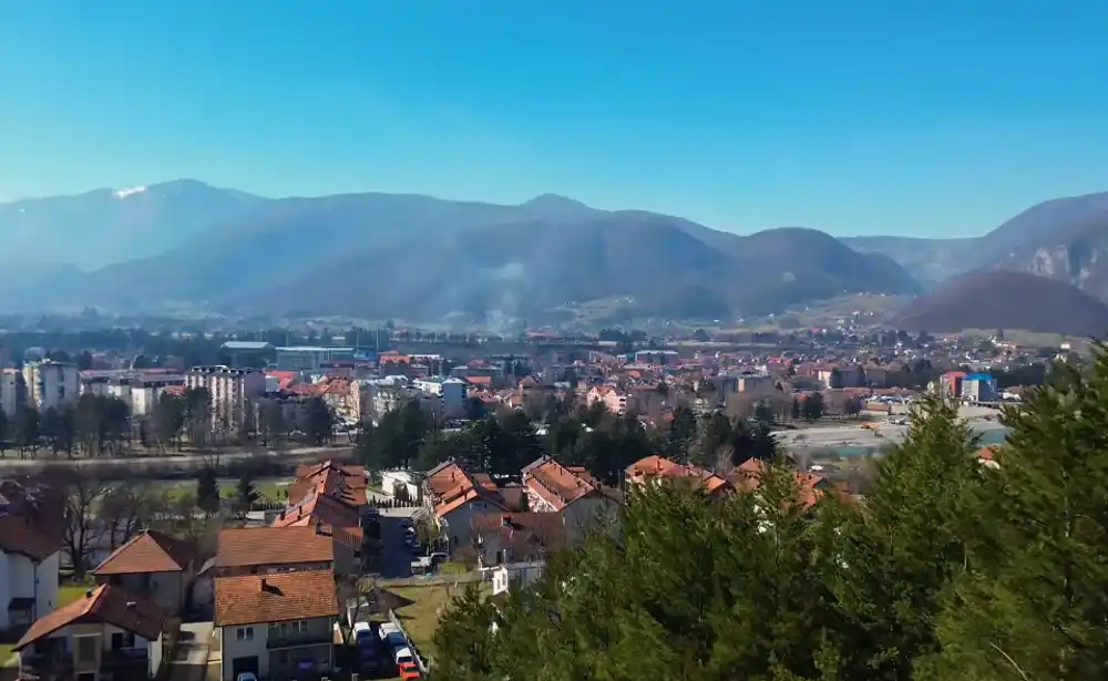 Otac maloljetne rukometašice iz Berana: Institucije da reaguju zbog uznemiravanja