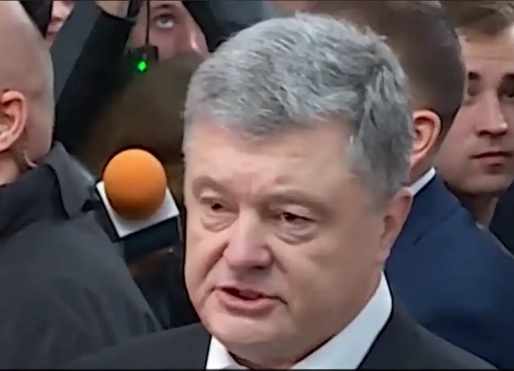 Peticija za sankcije protiv Porošenka nije dobila dovoljno glasova za razmatranje