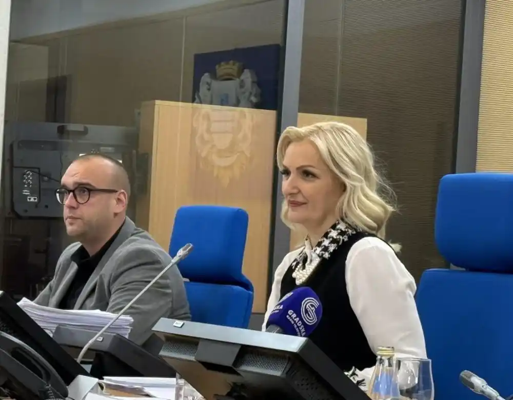 Skupština Glavnog grada podržala jačanje omladinskih i obrazovnih politika – formiran novi Savjet na inicijativu predsjednice Borovinić Bojović