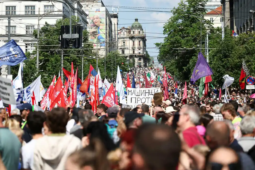 Srbija: Studenti u blokadi spremaju listu, traže izbore do ljeta