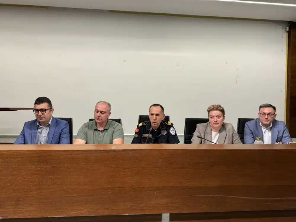 U Podgorici održan Okrugli sto u okviru javne rasprave o Nacrtu o izmjenama i dopunama  Zakona o bezbjednosti saobraćaja na putevima