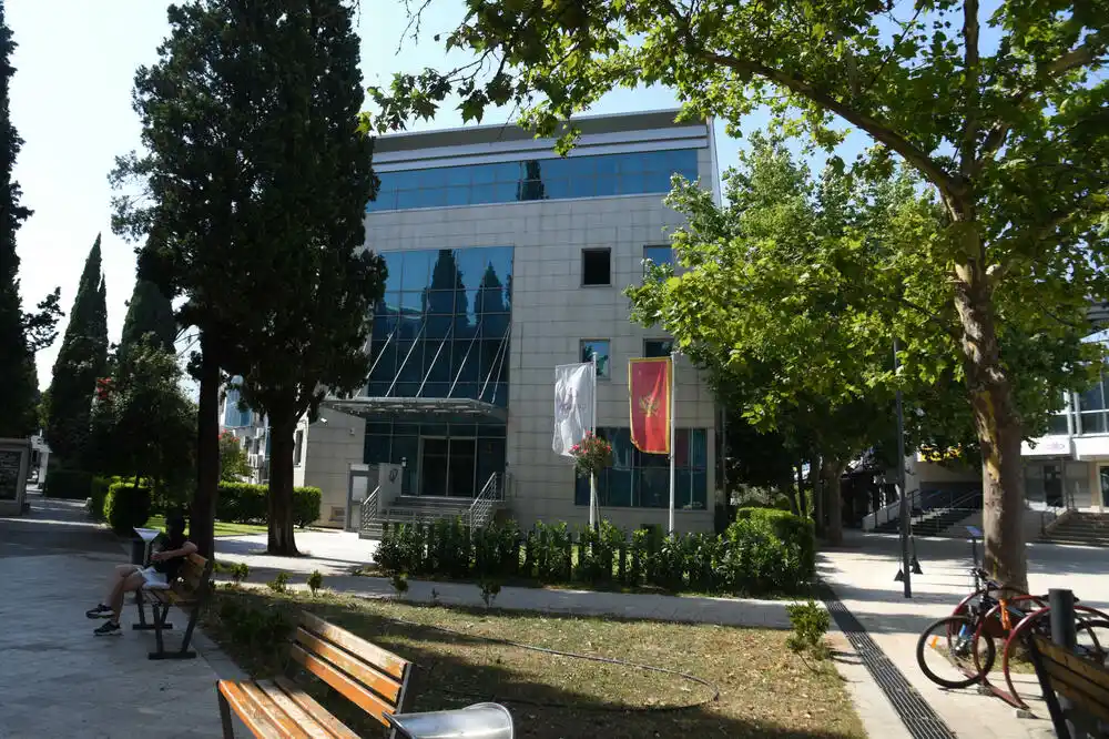 U promet pustili 231 lijek, falsifikata nije bilo