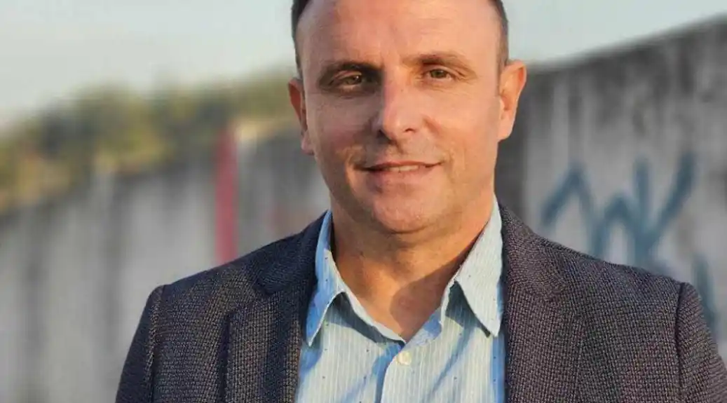 Vešković poručio grupi zaposlenih vatrogasaca: Vidim i dalje žuljam, to je znak da sam na pravom putu