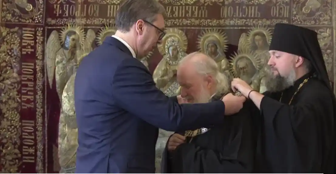 Vučić odlikovao patrijarha Kirila Ordenom Republike Srbije