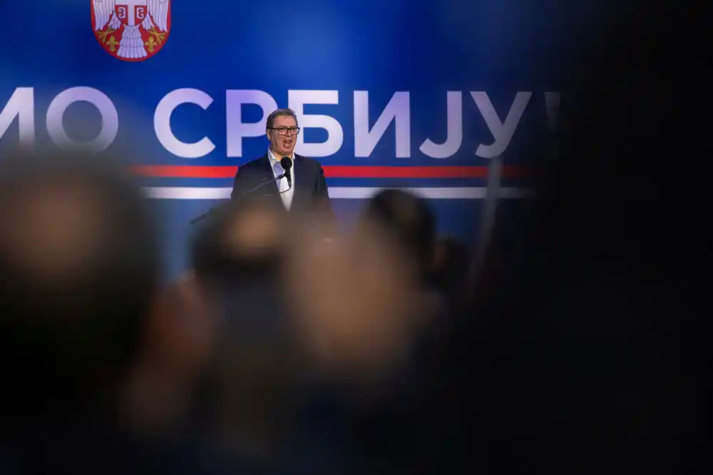 Vučić optužio profesore da su počinili zločin, najavio promjene obrazovnog sistema