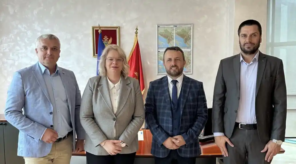 Vukićević sa predstavnicima Udruženja sudskih vještaka: Otvoreni smo za saradnju koja će doprinijeti većoj bezbjednosti u saobraćaju