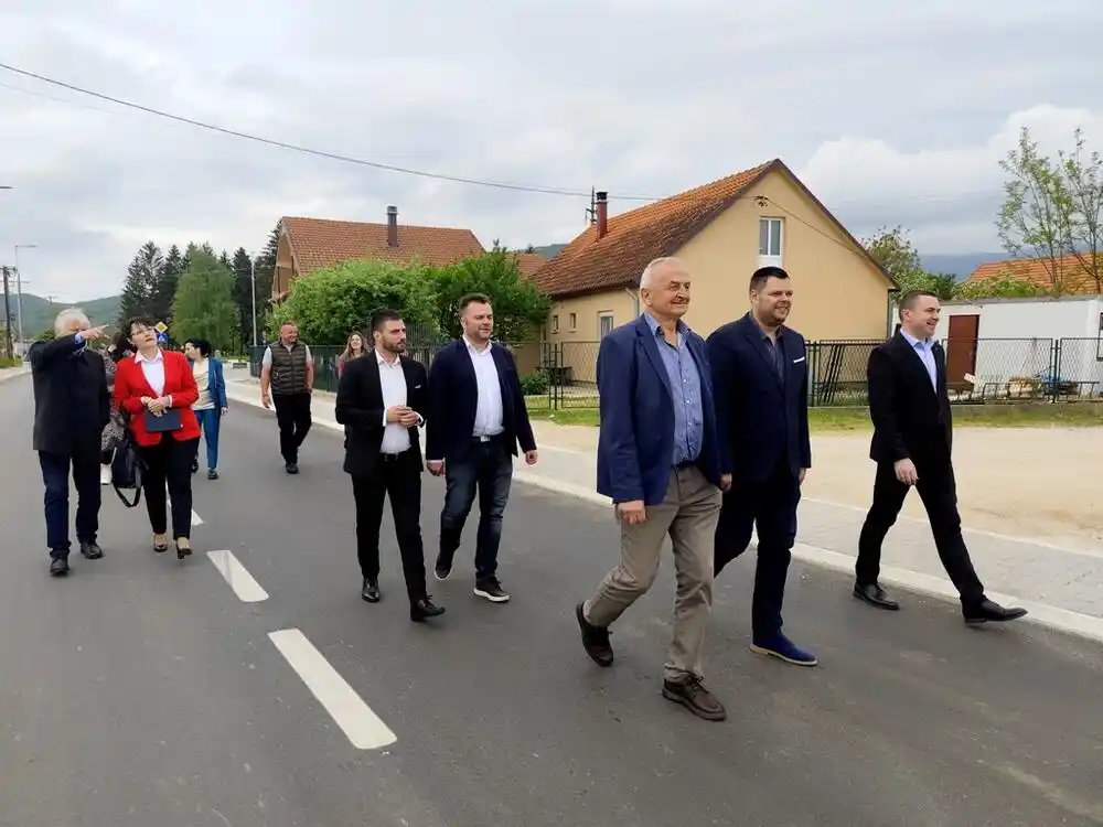 Za četvrtu fazu rekonstrukcije Bulevara 13. jul u Nikšiću utrošeno 930 hiljada eura