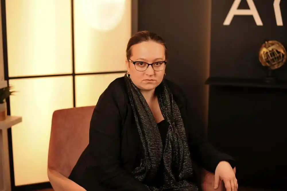 CDT: Povećanje izdvajanja za partije korak unazad