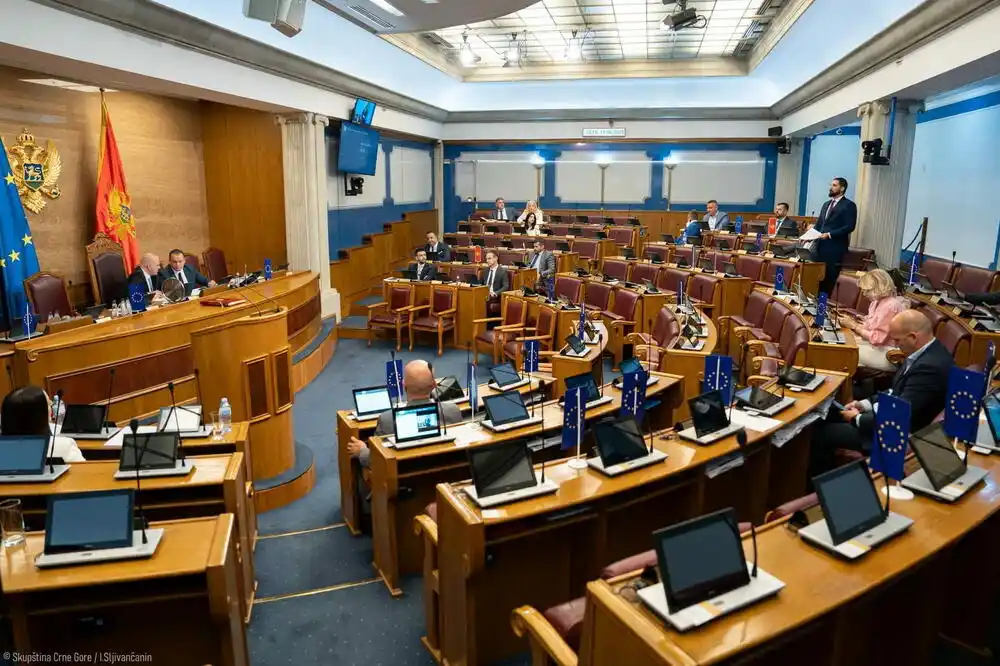 Đeljošaj: Vlada će otkup zemljišta kod Aerodroma Tivat platiti 11 miliona eura