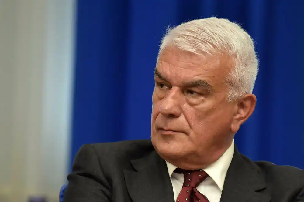 Ivanišević nema prolaz u Vladi za ugovor sa DRI