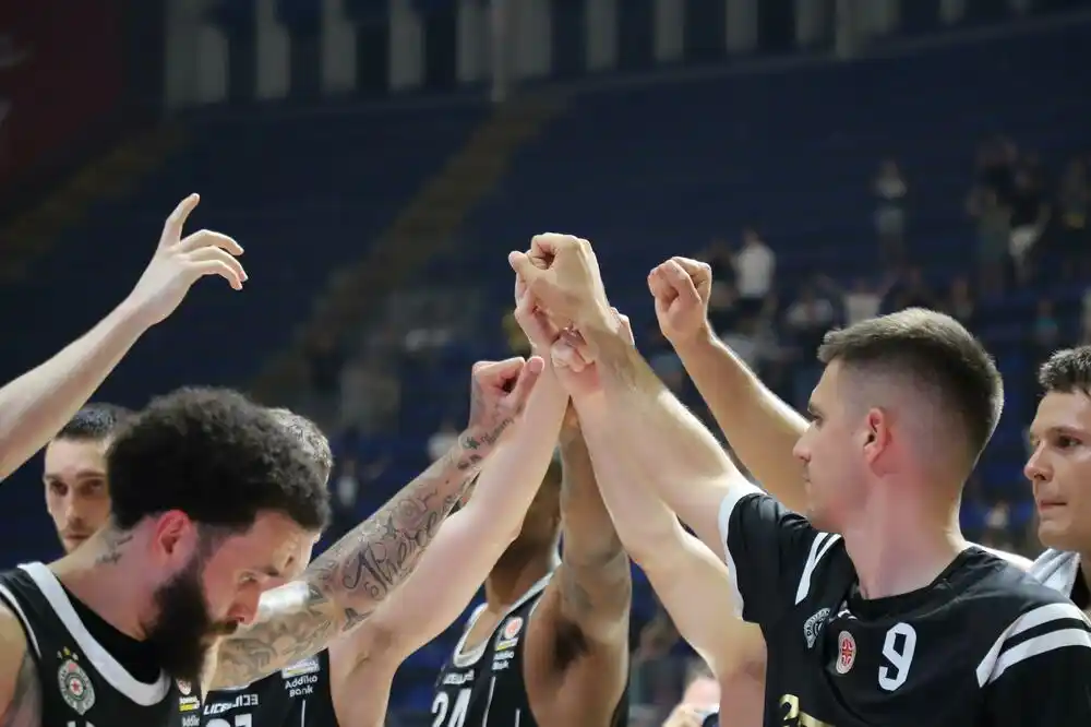 Košarkaši Partizana šampioni Srbije