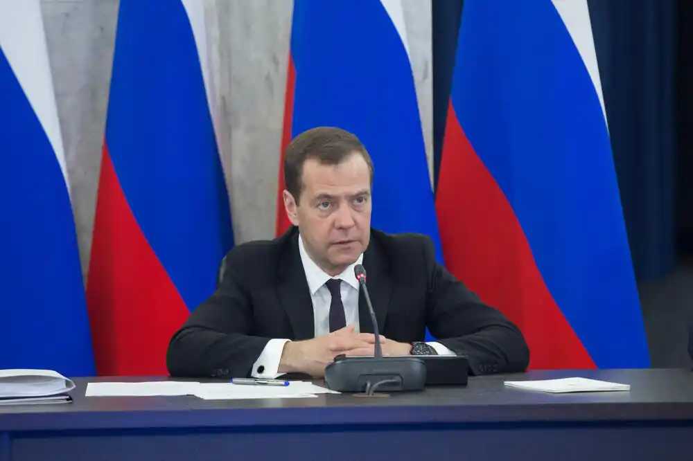 Medvedev: EU je neprijatelj i direktna prijetnja ruskoj bezbednosti