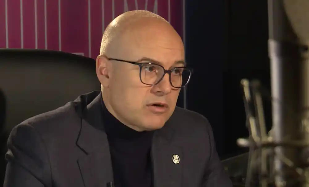 Neće biti skupa za Vidovdan: Vučević otkrio datum mitinga SNS