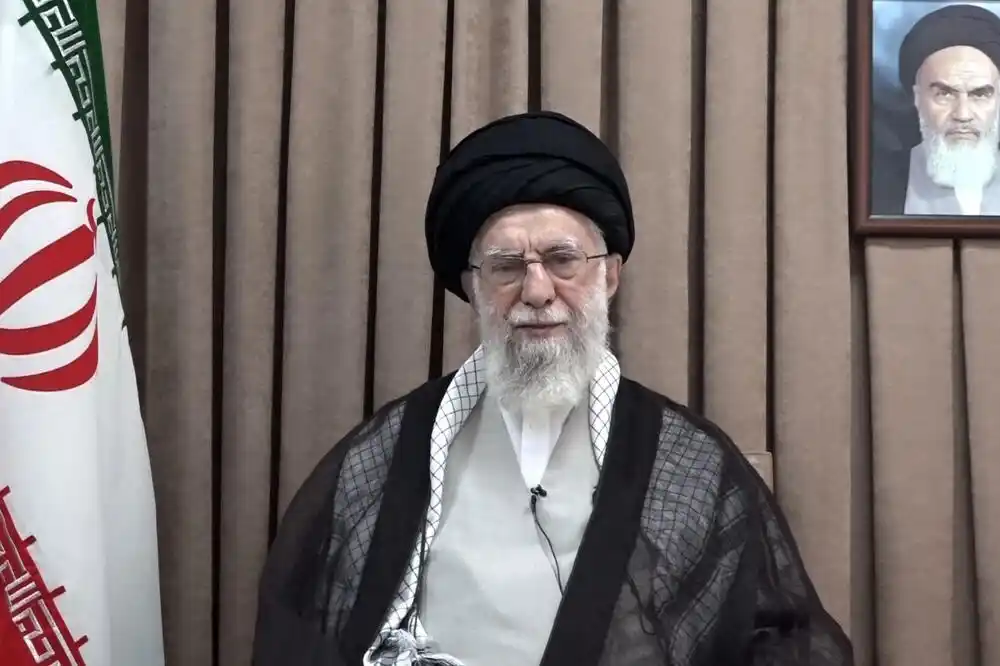 Njujork tajms: Hamenei imenovao moguće nasljednike u slučaju da bude ubijen