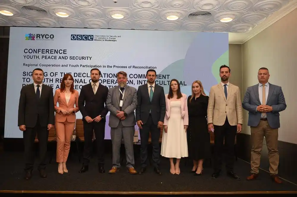 OEBS: Poslanici potpisali Deklaraciju koja ih obavezuje na intenzivniju saradnju sa mladima