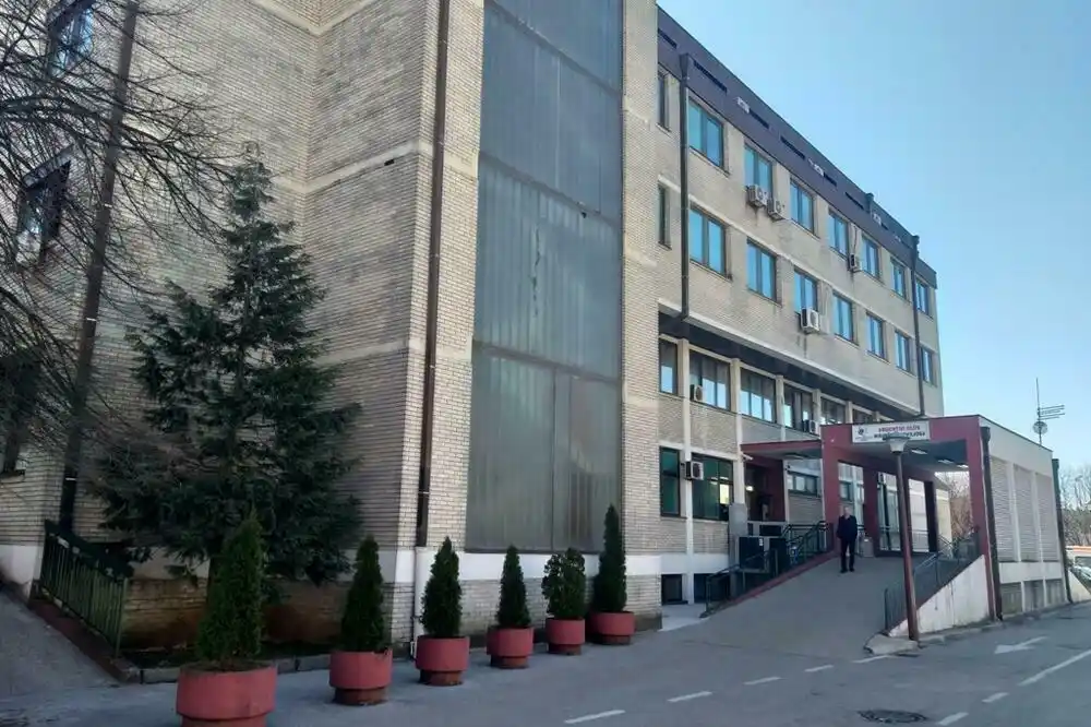 Pacijentu povrijedili pravo na život: Ombudsman o postupanju nikšićke bolnice u slučaju samoubistva u krugu te ustanove