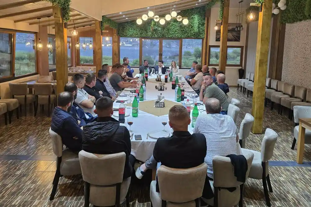 Plavska URA podržala Abazovića za predsjednika partije: Politika URE miri Crnu Goru i naše društvo gura naprijed