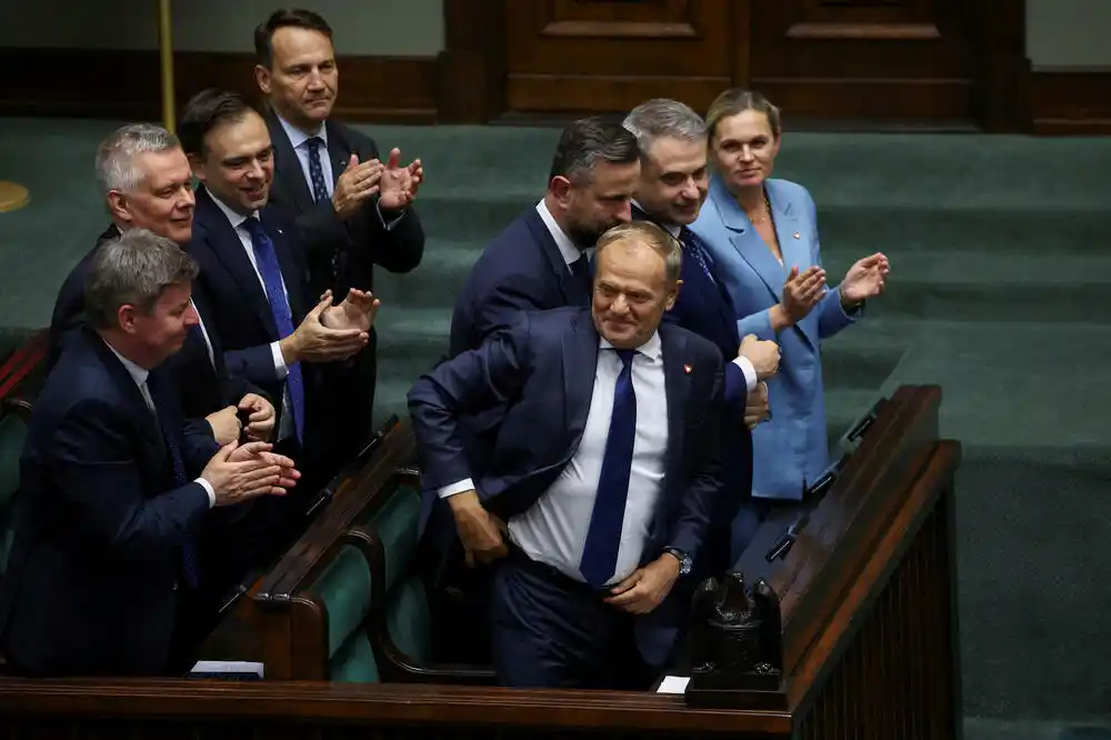 Poljski premijer Tusk i njegova vlada preživjeli glasanje o povjerenju u parlamentu