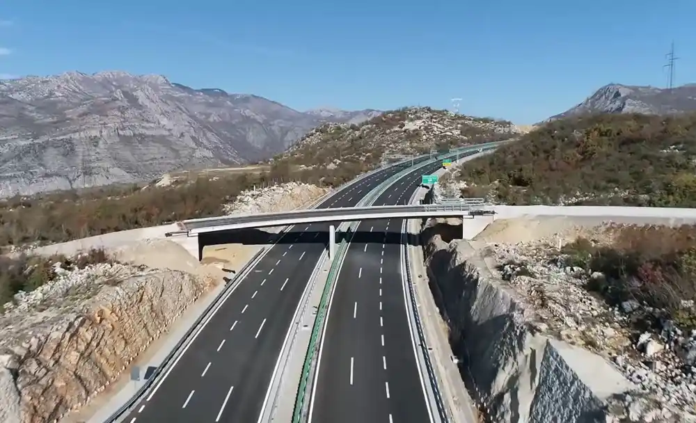 Prilagodite vožnju uslovima na putu