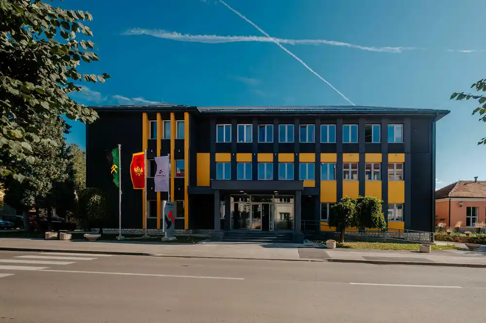 Razvoj tržišno konkurentnih djelatnosti i investicije u obnovljive izvore: Laković predstavio Plan pravedne tranzicije