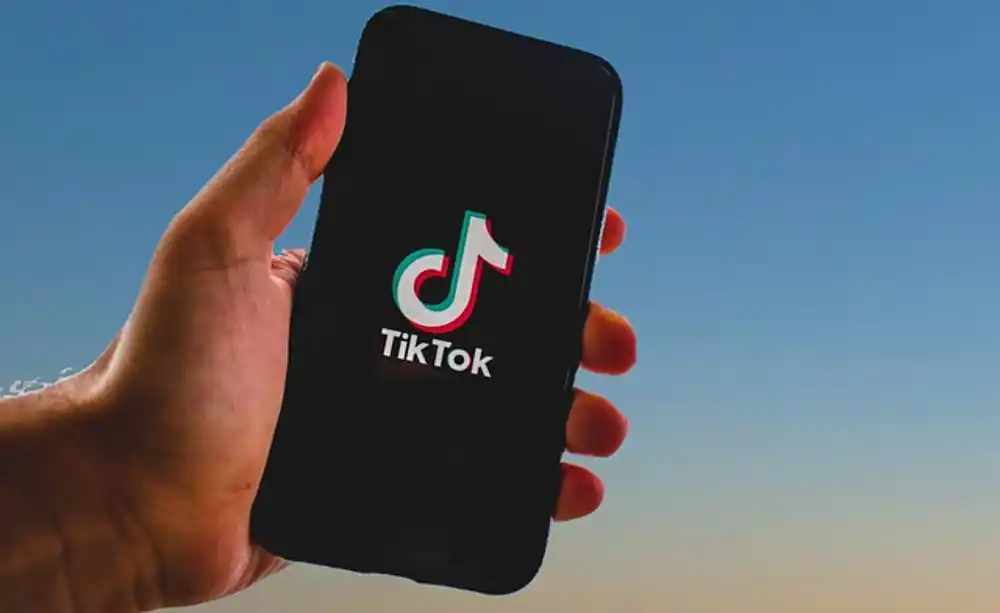 Tramp tvrdi da ima kupca za TikTok: „Pronašao sam grupu veoma bogatih ljudi“