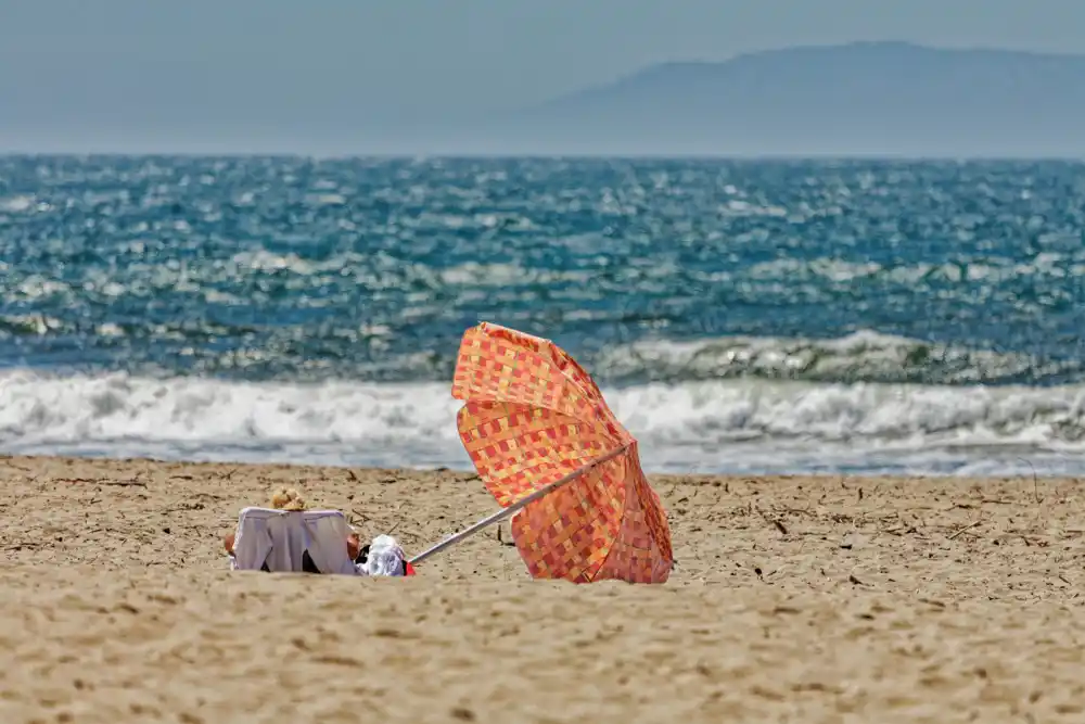 Danas sunčano i toplo, temperatura do 33 stepena