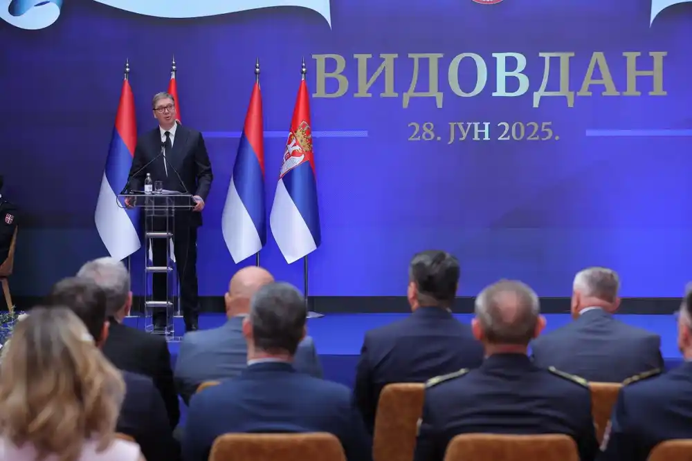 Vučić: Niko ne može da nam uzme zajedničko srpsko ime i prezime, bez obzira gdje Srbi živjeli u svijetu