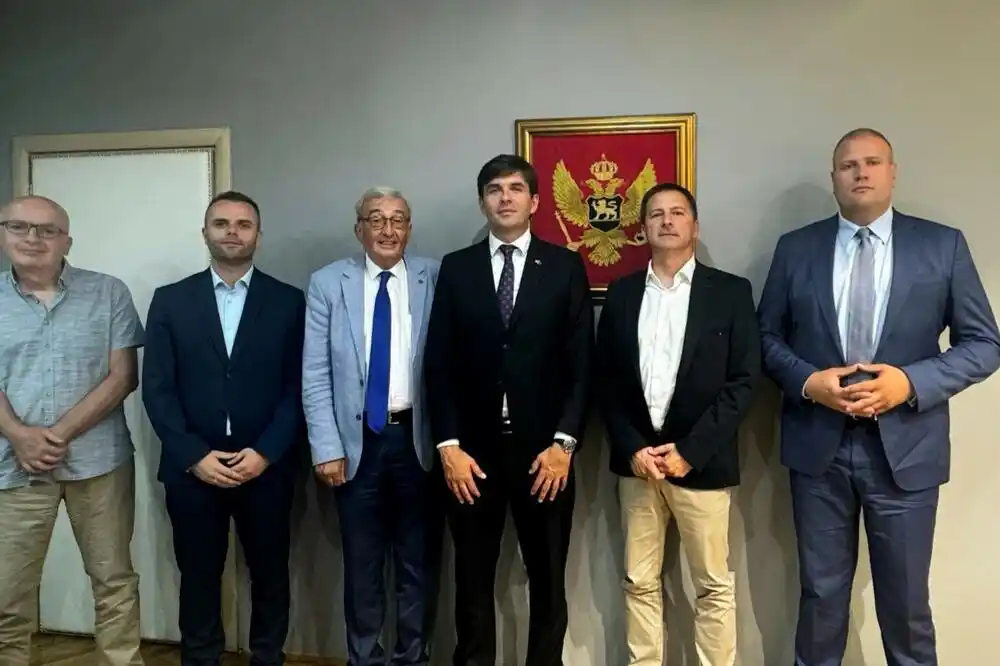 Azemović: Otvoreni smo za inicijative i projekte koji promovišu crnogorski identitet
