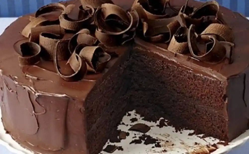 Čokoladna torta gotova za samo 15 minuta!