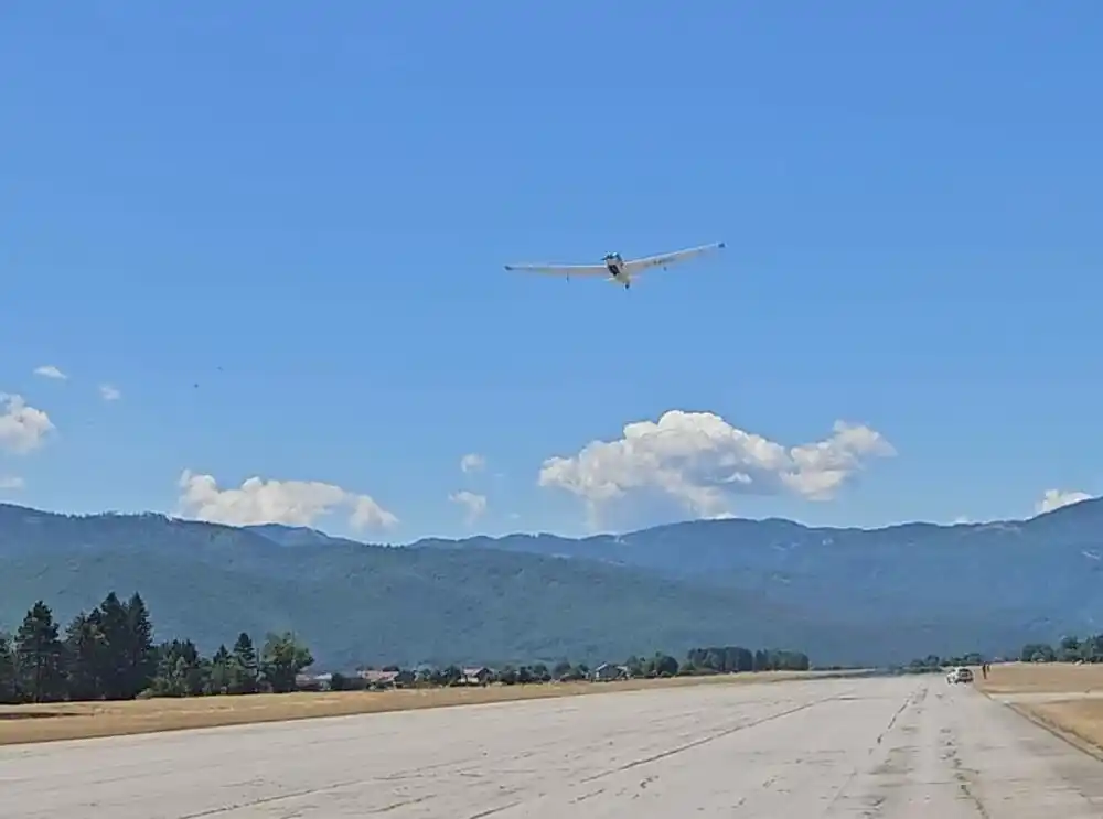 Devet decenija Aero kluba u Beranama: Pista koja čeka nove uzlete
