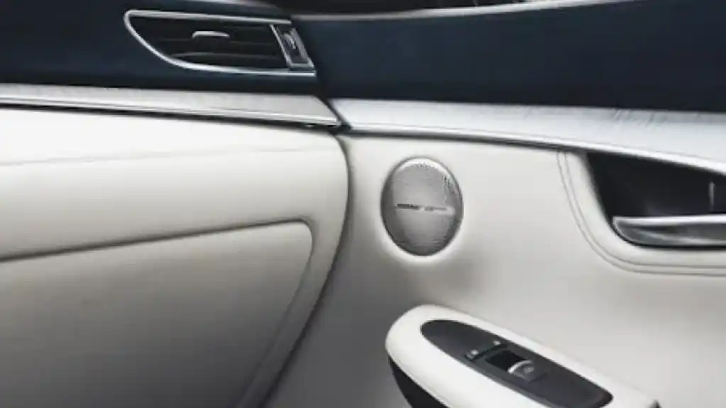 Evo kako prepoznati LAŽNU kilometražu na automobilu